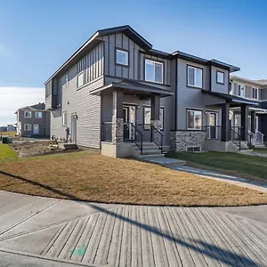 New Built 4 Bed Calgary